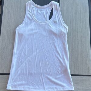 Under Armour tank